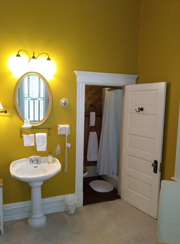 Barber-Tucker House Bed and Breakfast主图