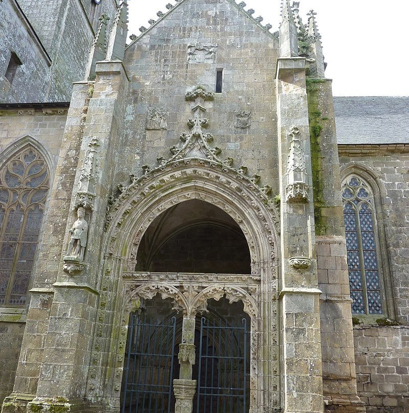 Eglise Notre-Dame de l'Assomption-朗布依埃必去景点