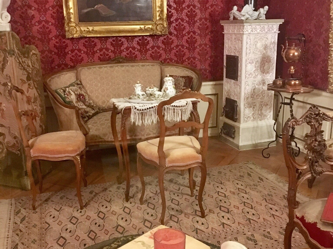 Basel Historical Museum - Haus zum Kirschgarten-巴塞尔必去景点