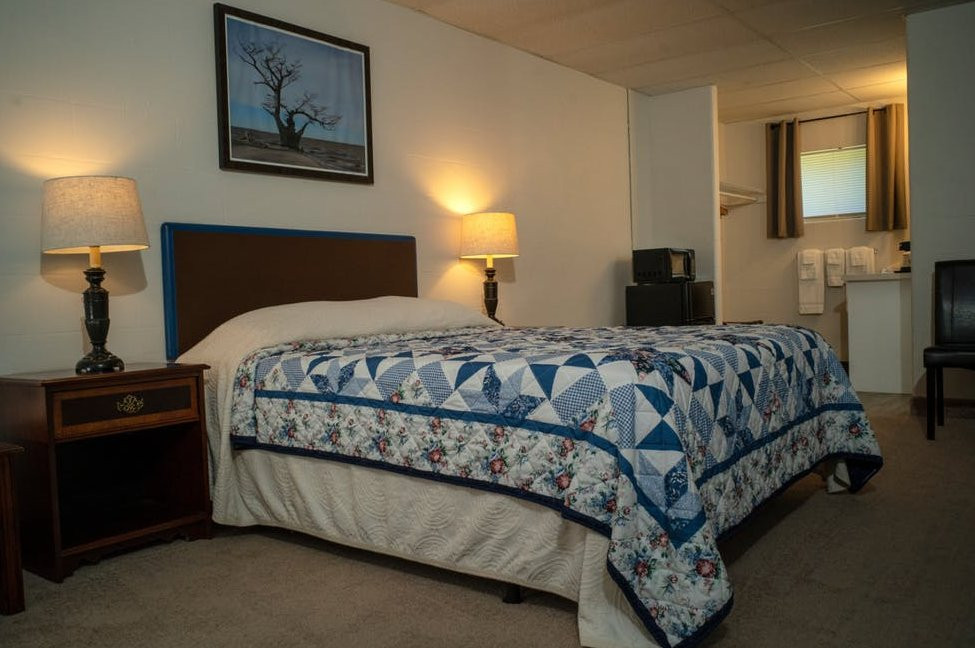 Surrey House Country Inn主图