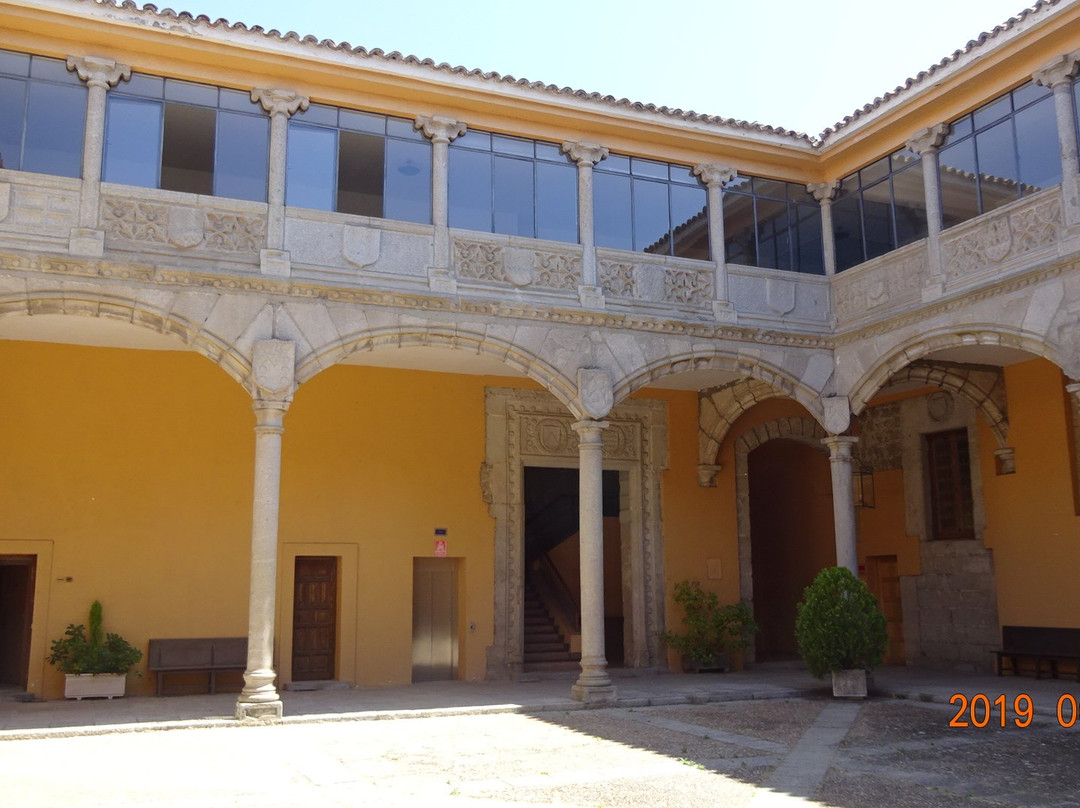 Palace of Los Bracamonte-阿维拉必去景点