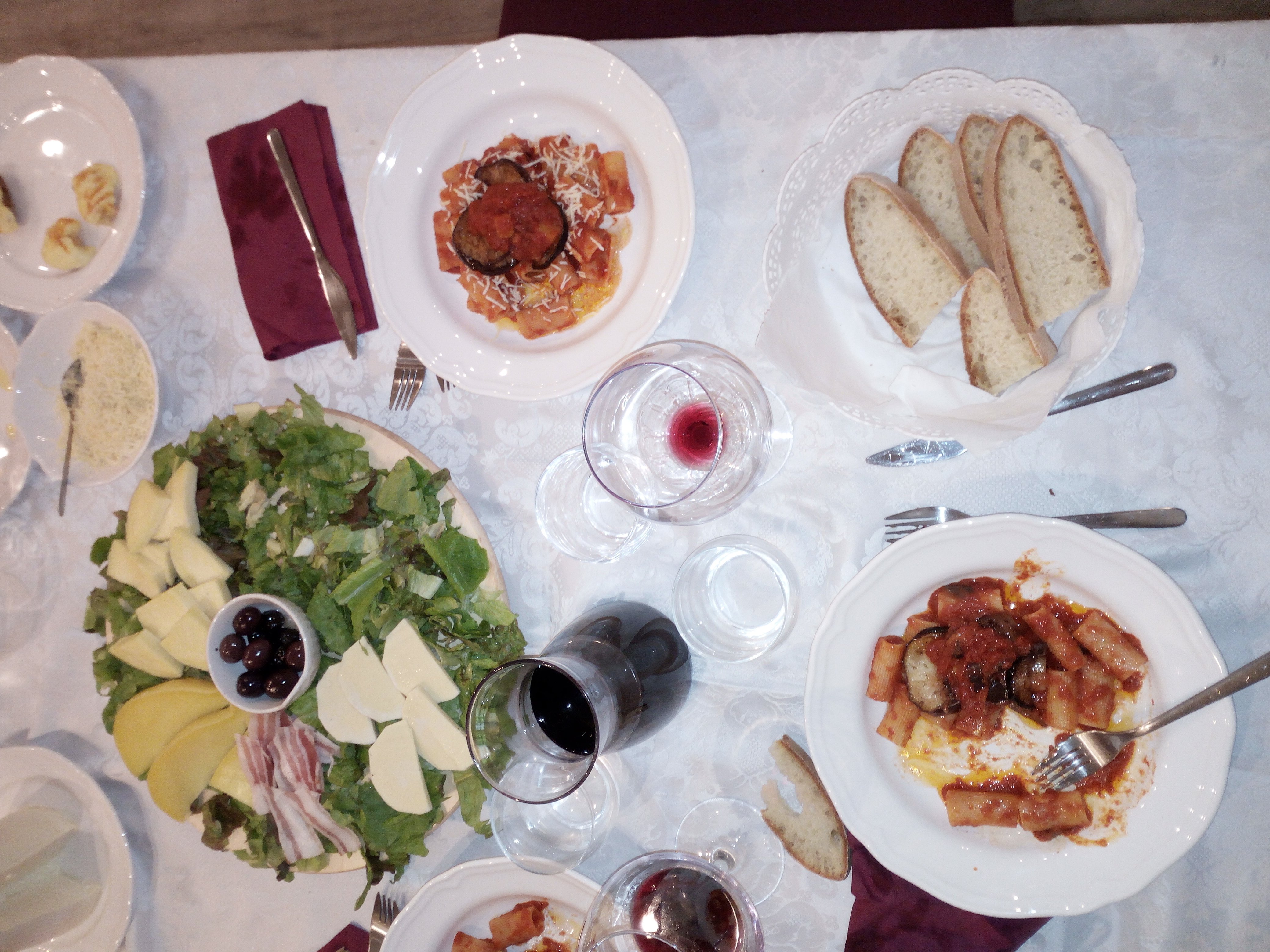 Agriturismo Monte Soprano-餐饮