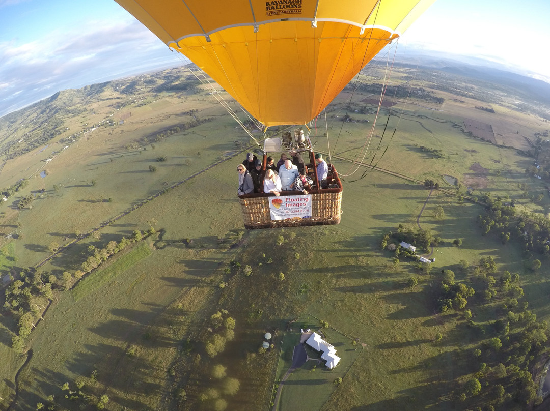 Floating Images Hot Air Balloon Flights景点图片