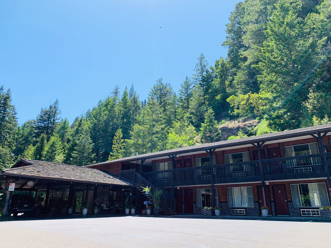 The Occidental Lodge主图