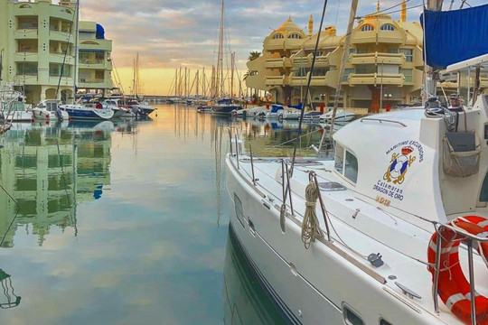 Catamaran Dragon de Oro-班纳玛德纳必去景点