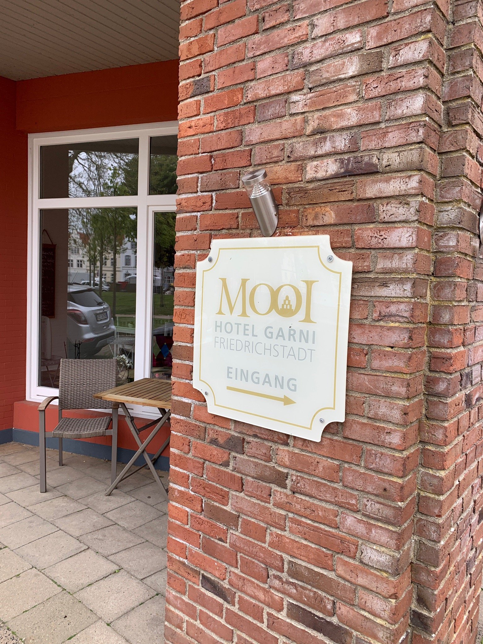 Mooi Hotel Garni-官方