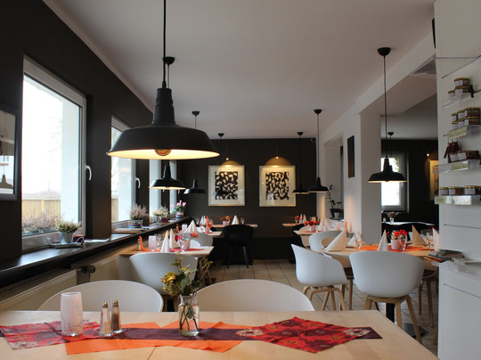 Himmelpfort餐馆和美食-Frosch & Fisch