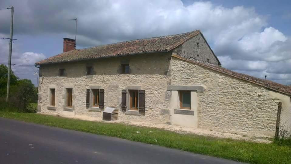 Mezieres-sur-Issoire旅游攻略图片