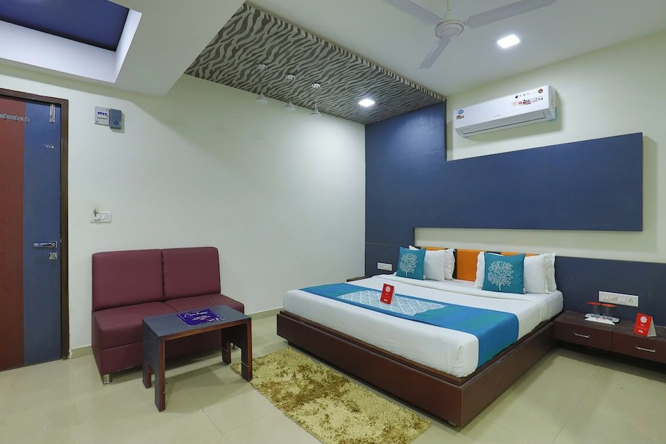 OYO Hotel Meet Palace主图