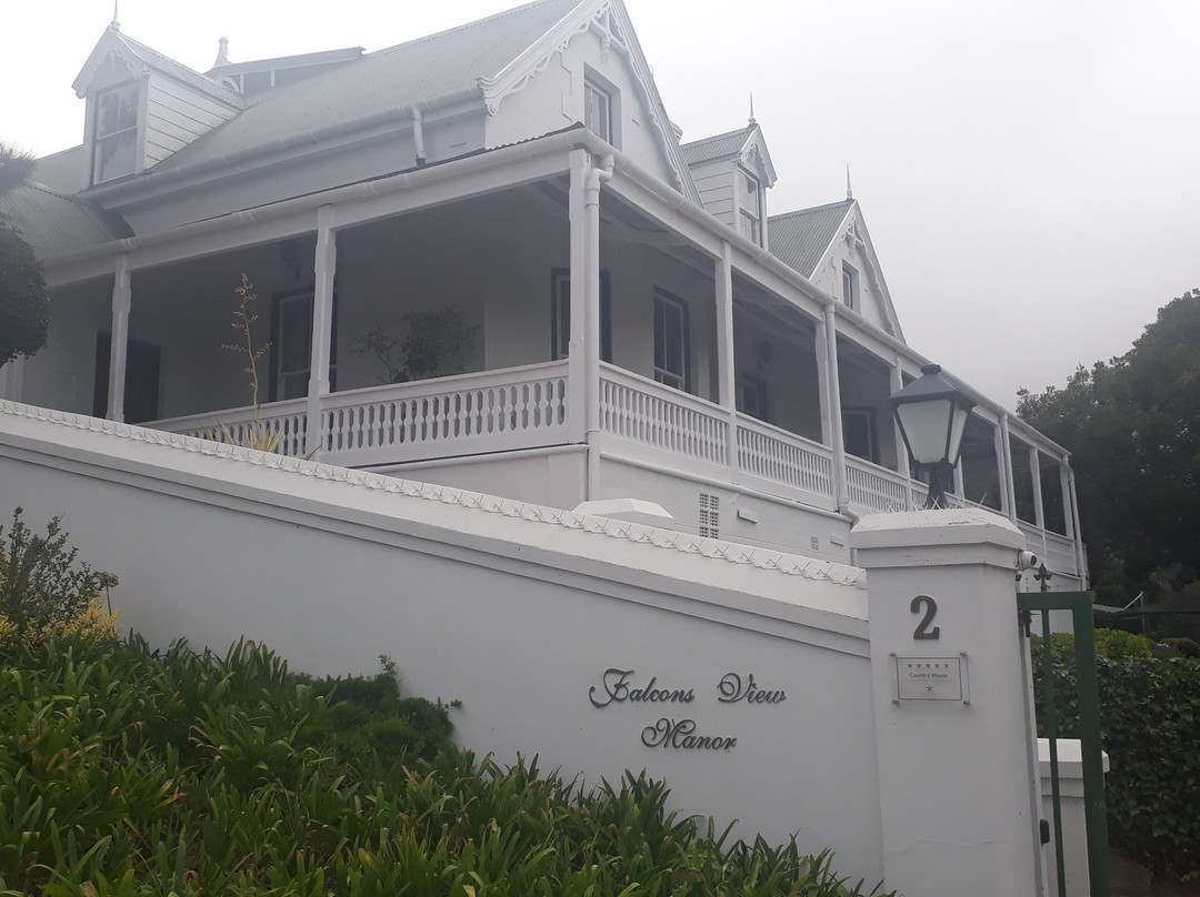 猎鹰视角庄园酒店主图