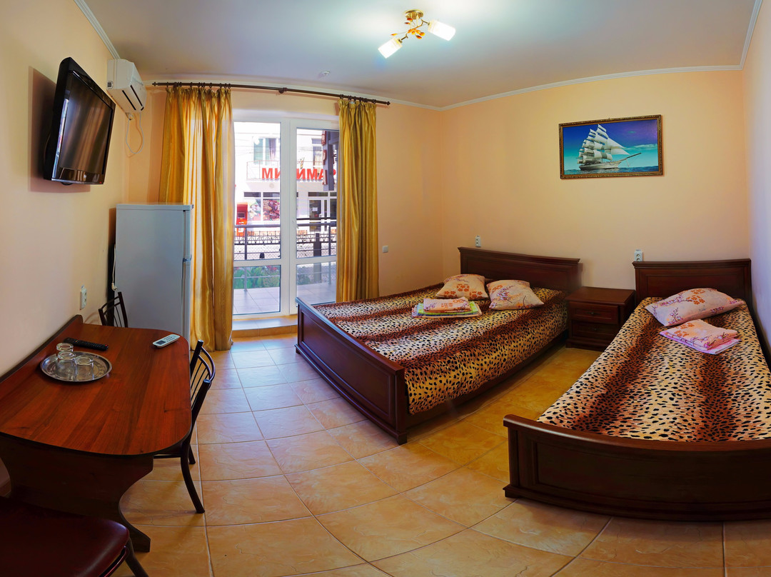 Shabo酒店住宿-Tira