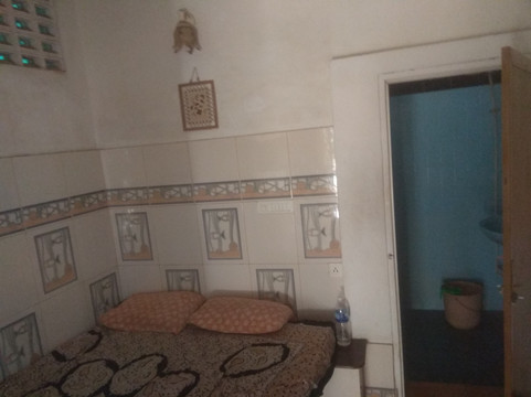 Chinna Mudaliyar Chavady酒店住宿-Orly Cafe Guest House