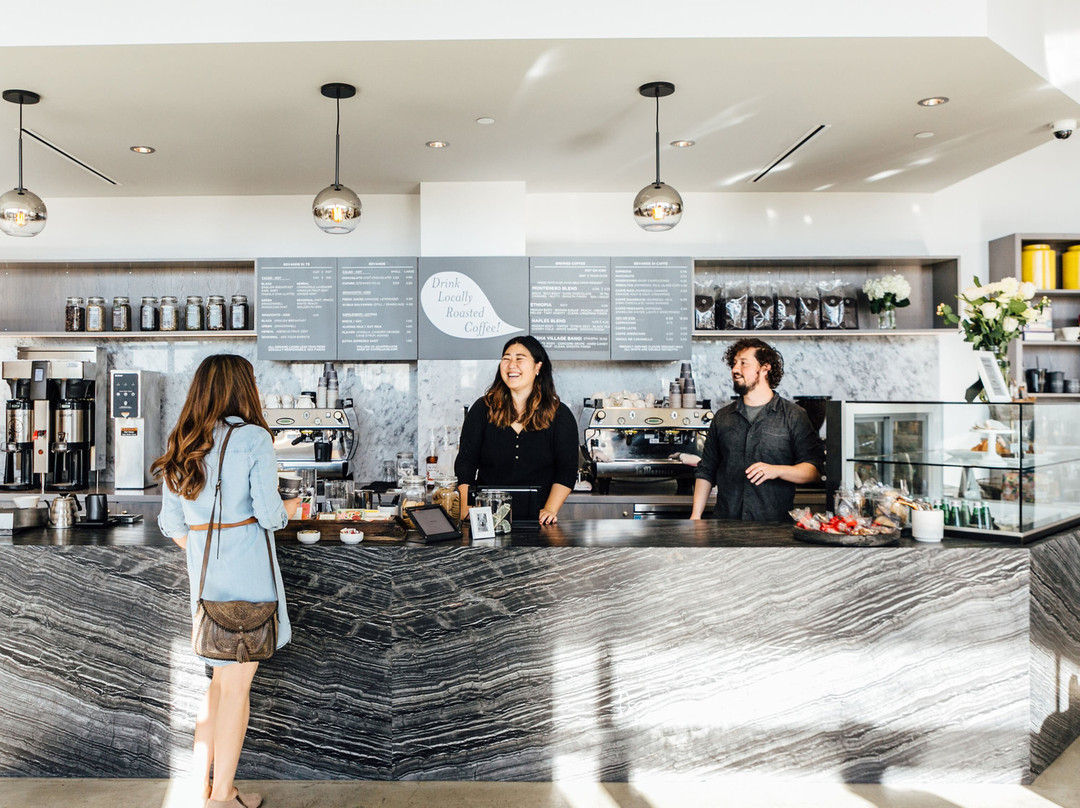 Caffe Luxxe - Long Beach