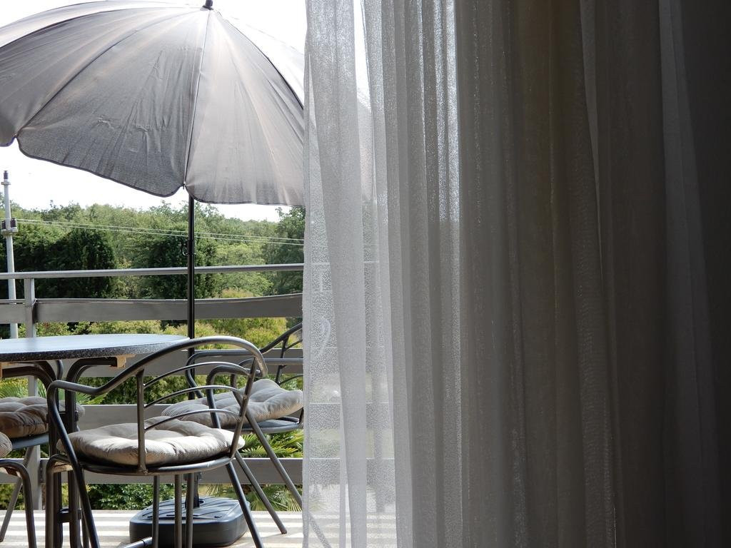 Apartments Lav主图