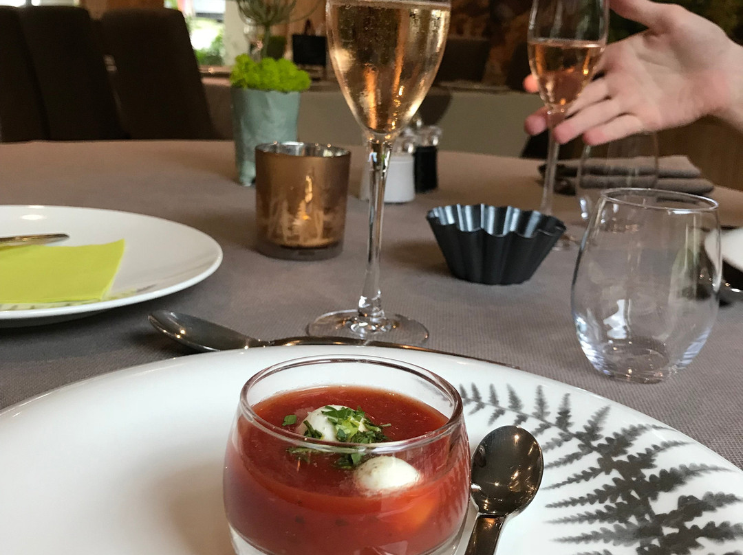 Le Val Joli Hôtel Restaurant主图