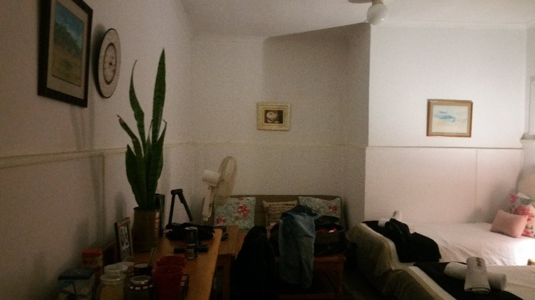 Suzie's Coffee Shop Accommodation主图