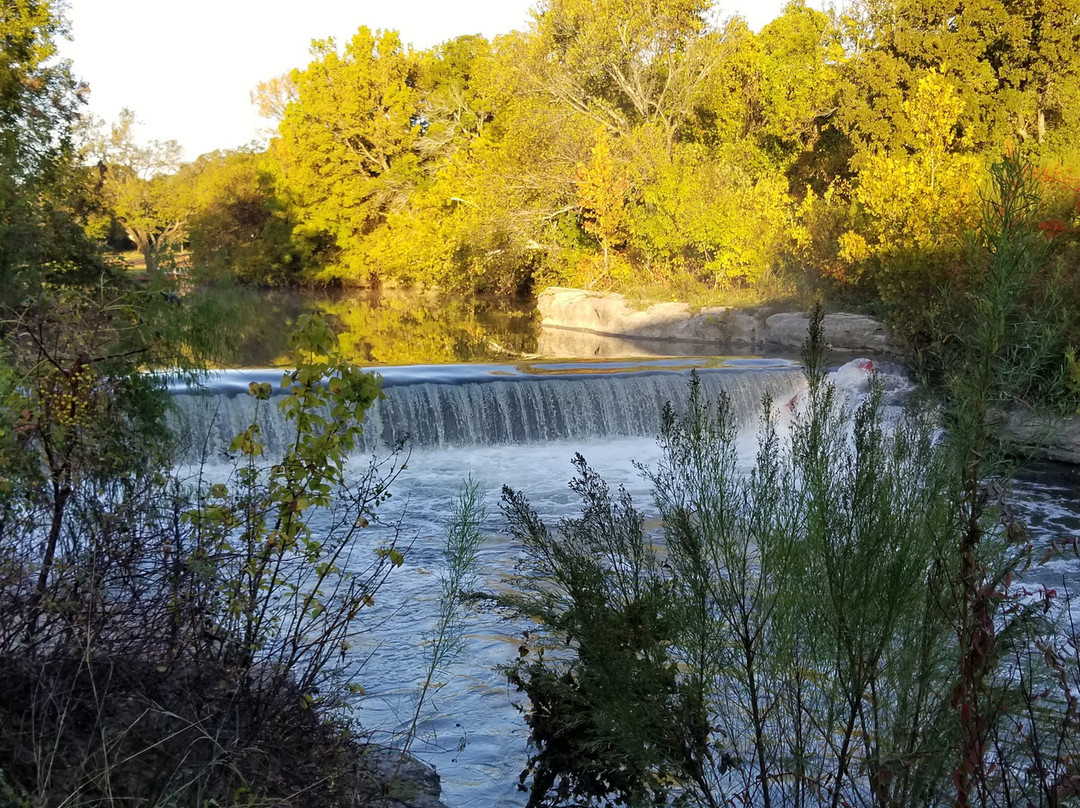 Chisholm Trail Crossing Park景点图片