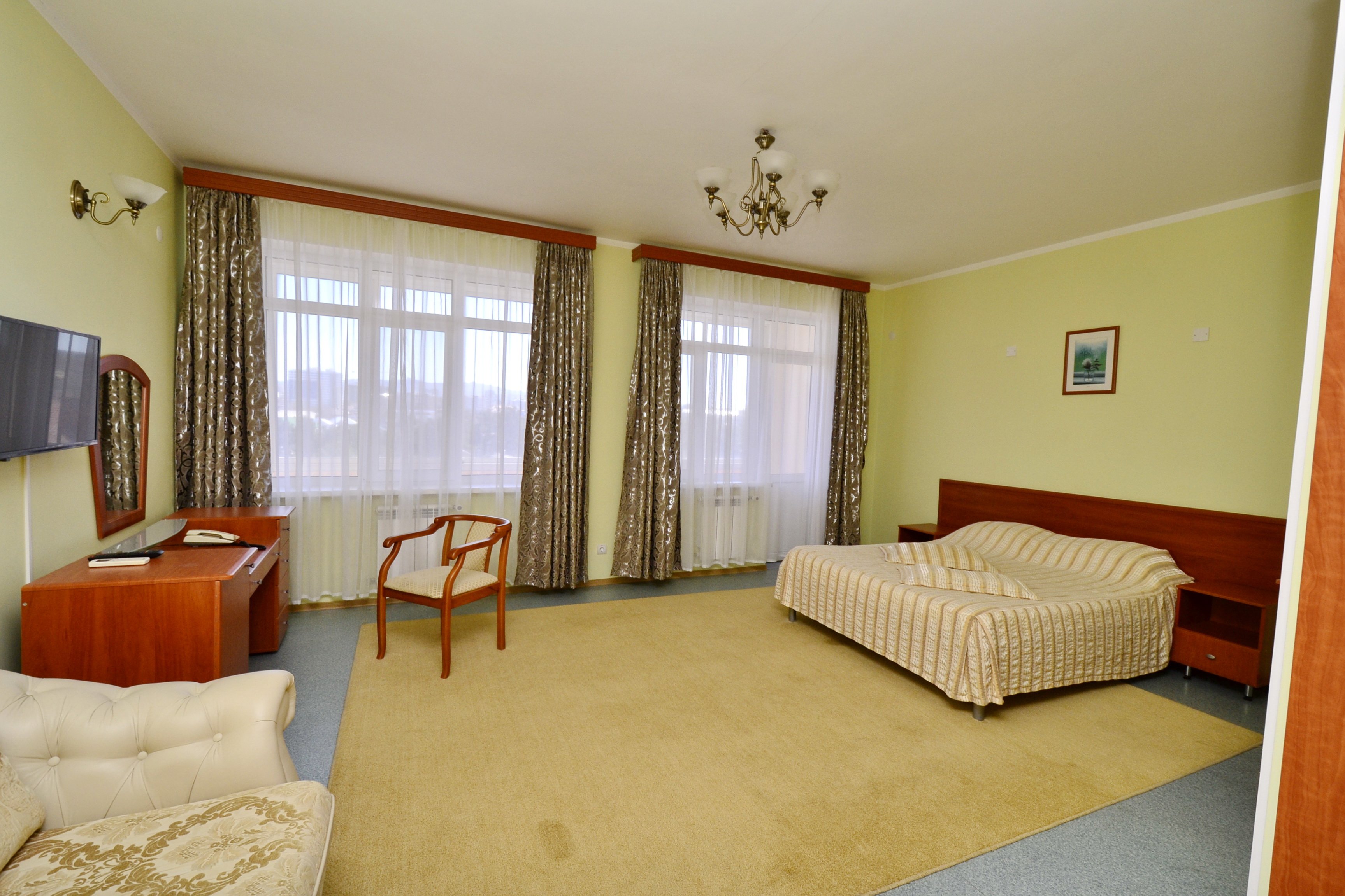 Pallada Hotel-官方