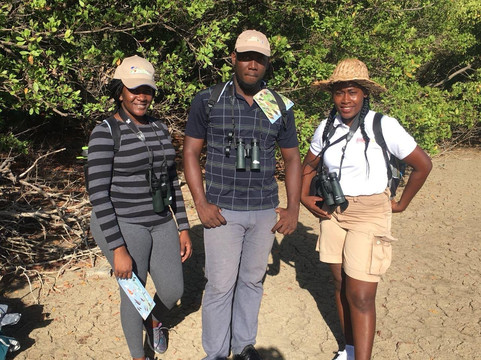 Bamboo Adventures Tours-St. George's必去景点