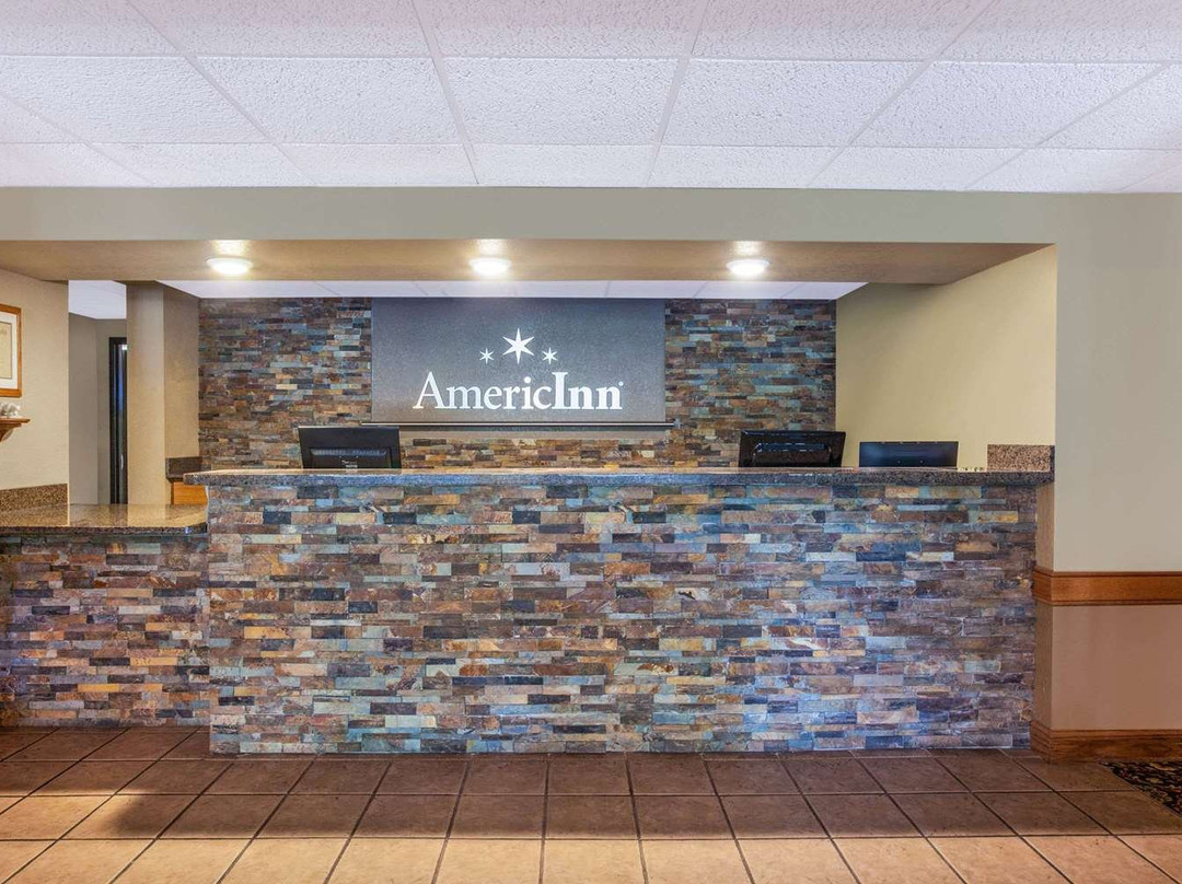 AmericInn by Wyndham White Bear Lake St. Paul主图