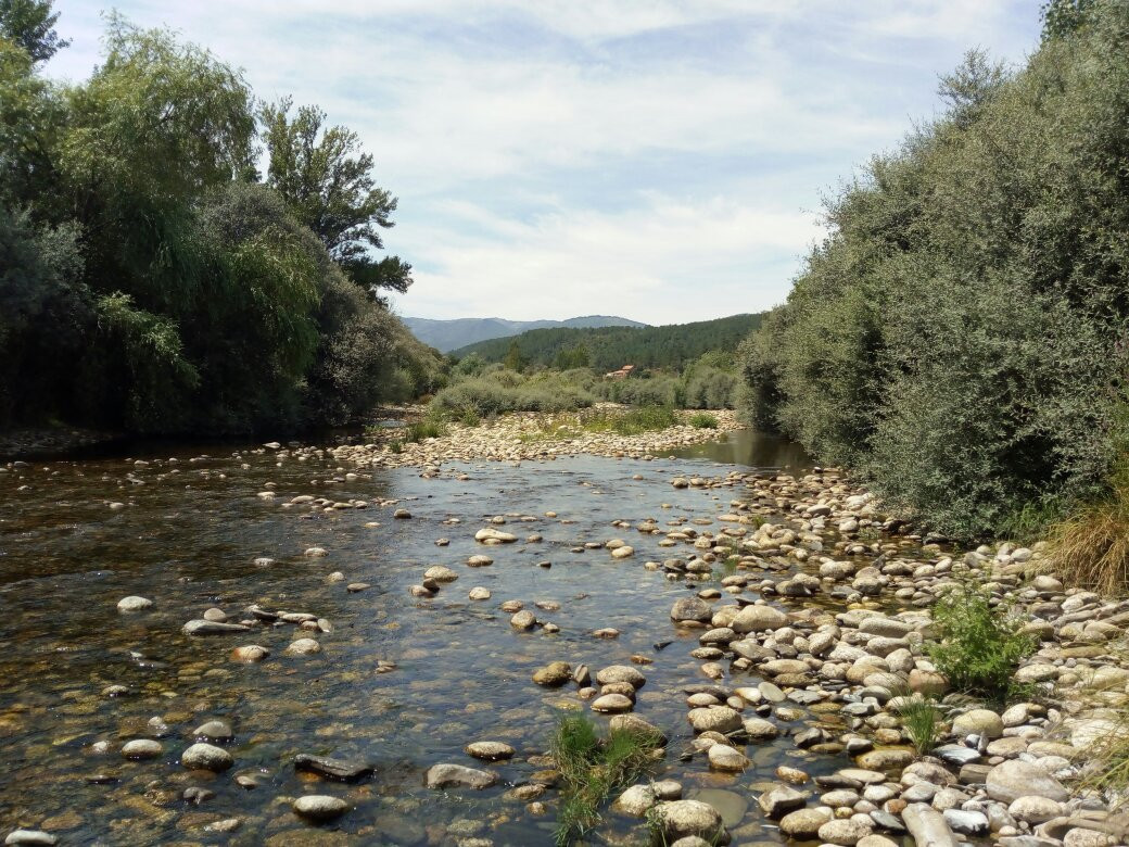 Praia Fluvial de Valhelhas景点图片