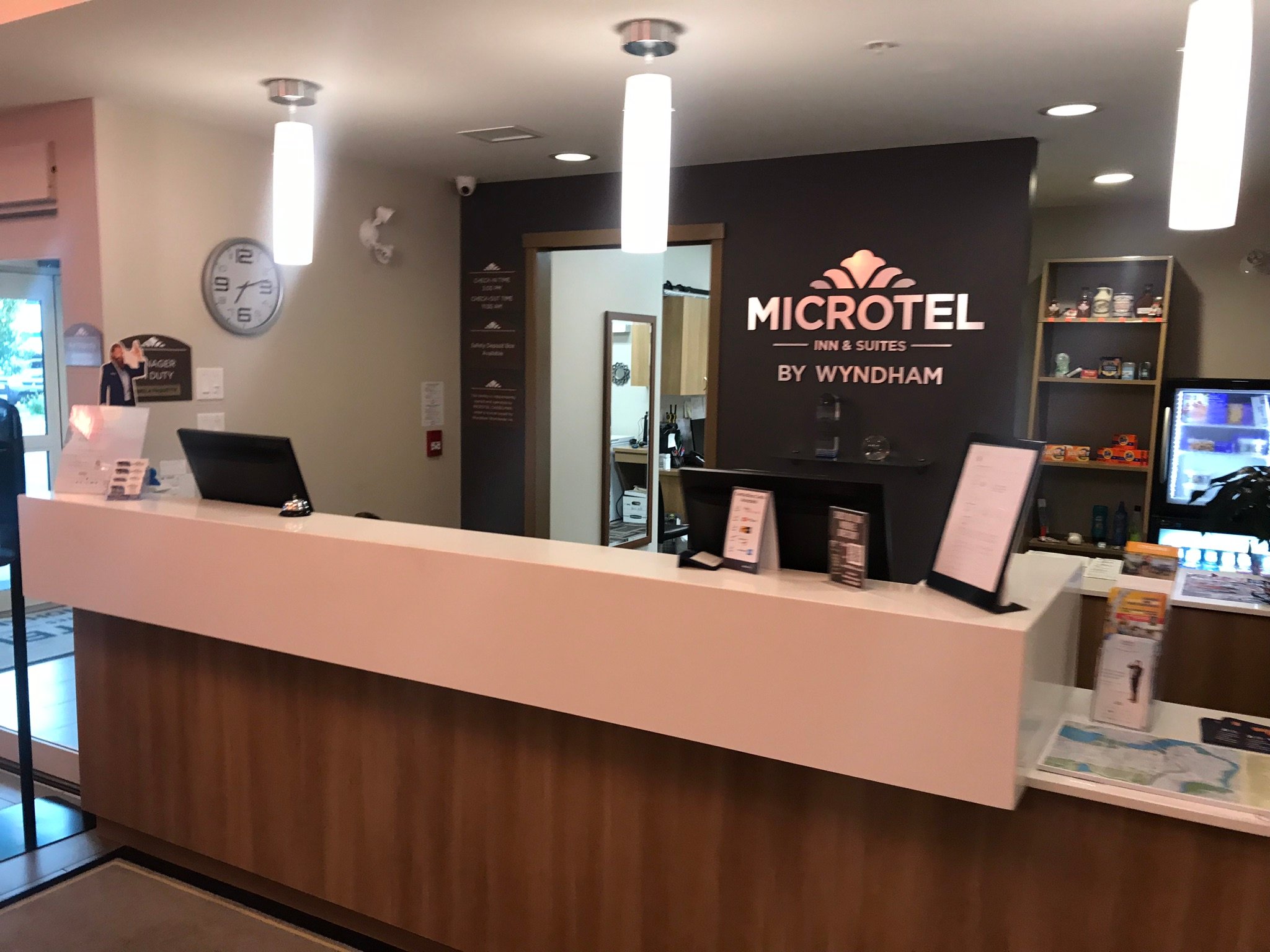 Microtel Inn & Suites Casselman-浴室