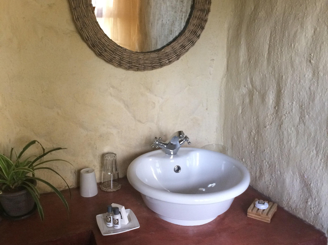 By Bush Telegraph Lodge主图