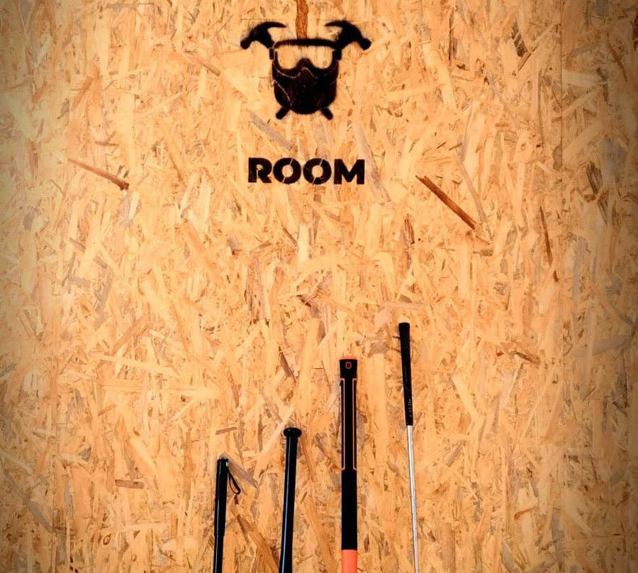Smash Room-布拉索夫必去景点