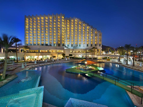 施柏阁塔巴尼尔森度假村酒店主图