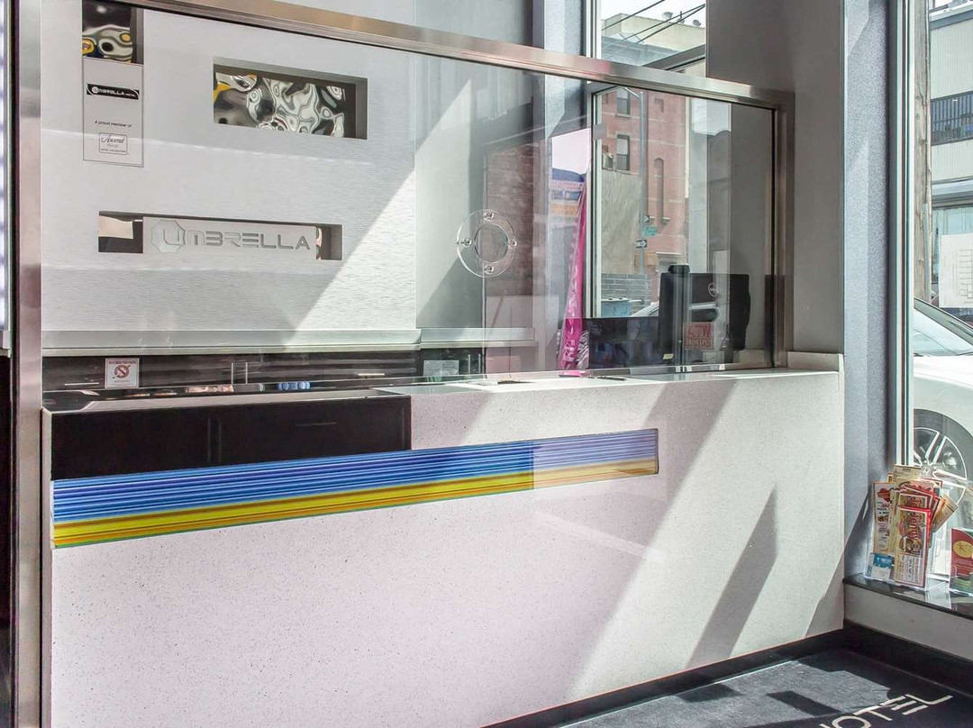 Umbrella Hotel主图