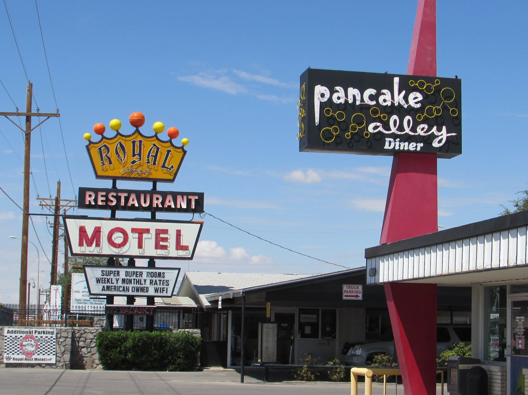 Royal Host Motel主图