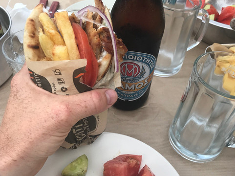 Ymittos餐馆和美食-Kati ti ston Ymitto