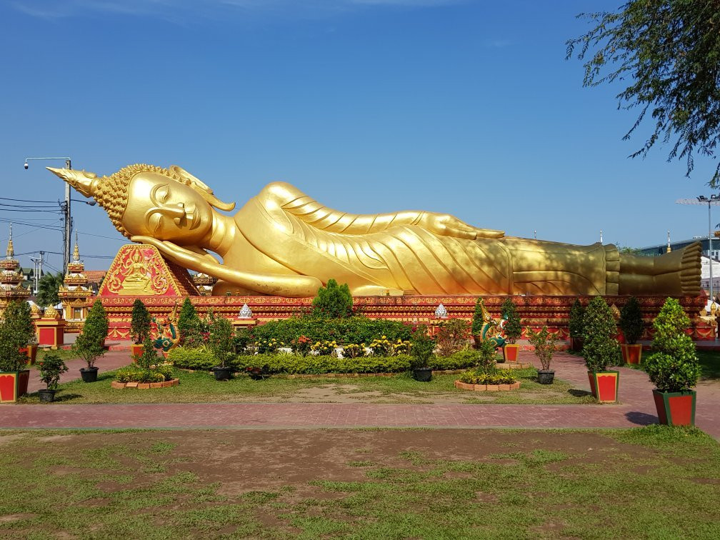 Vat that Khao-万象必去景点