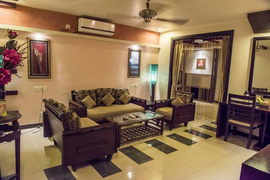 Hotel Pushpak Executive主图