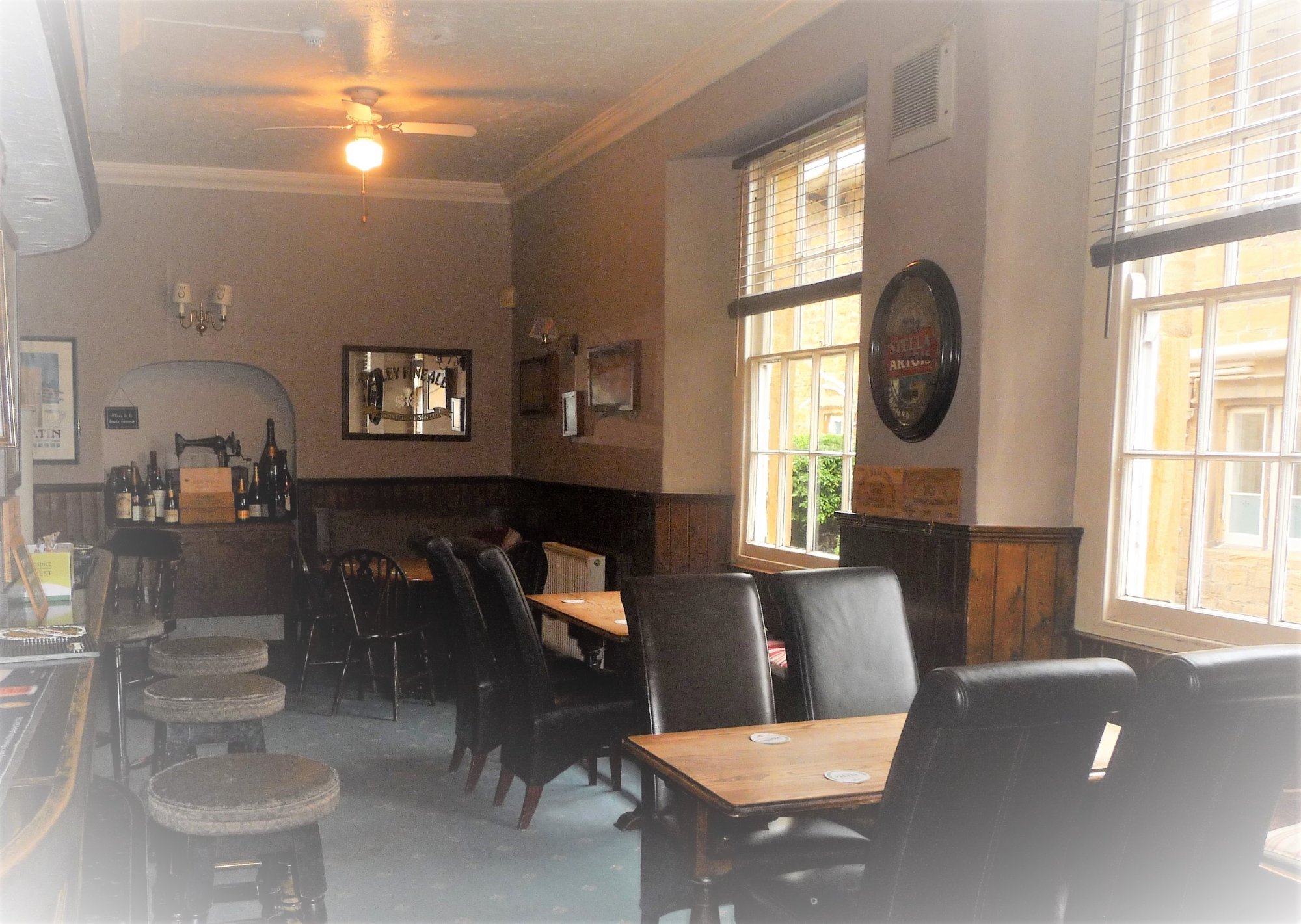 White Hart Hotel-官方