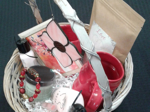 Painted Cow Art Gallery and Unique Gifts-Louisa必去景点