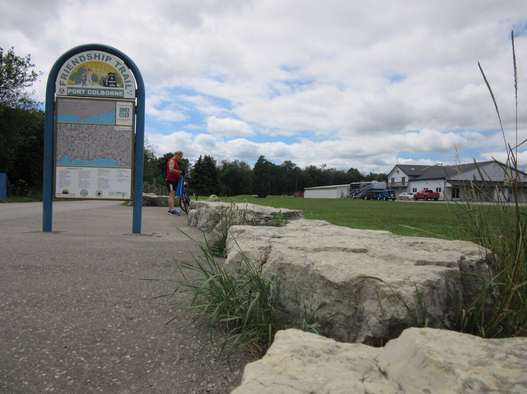 The Friendship Trail-科尔本港必去景点