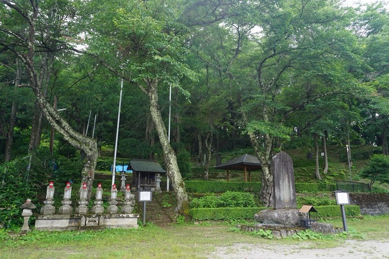 Shigiyama Castle Ruins-南会津町必去景点