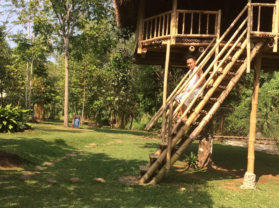 Caldera Resort
