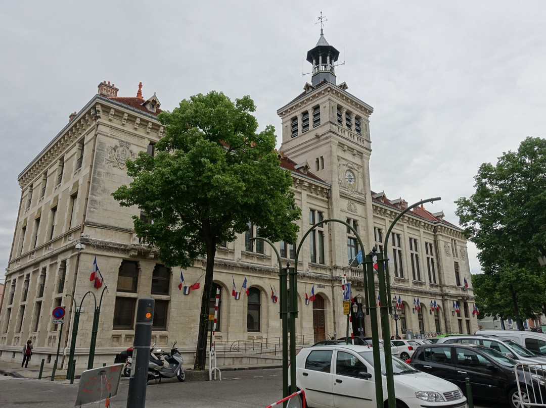Town Hall of Valence景点图片