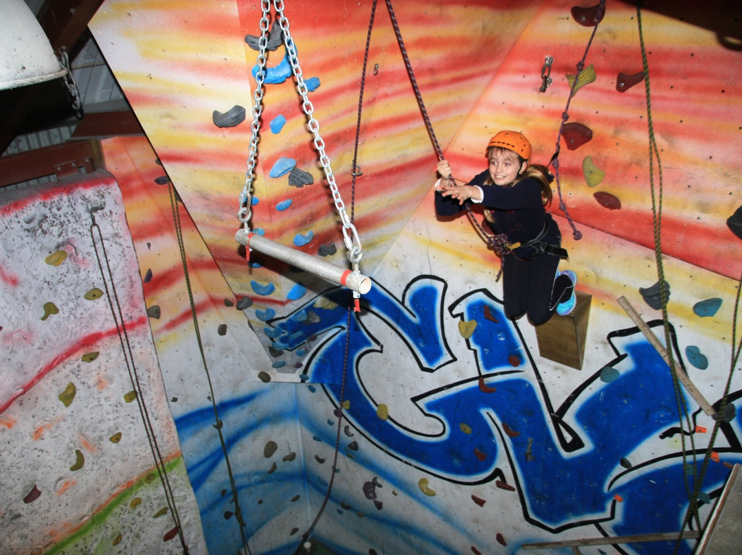 Evolution Climbing景点图片