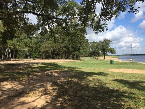 Lake Bastrop-巴斯特罗普必去景点