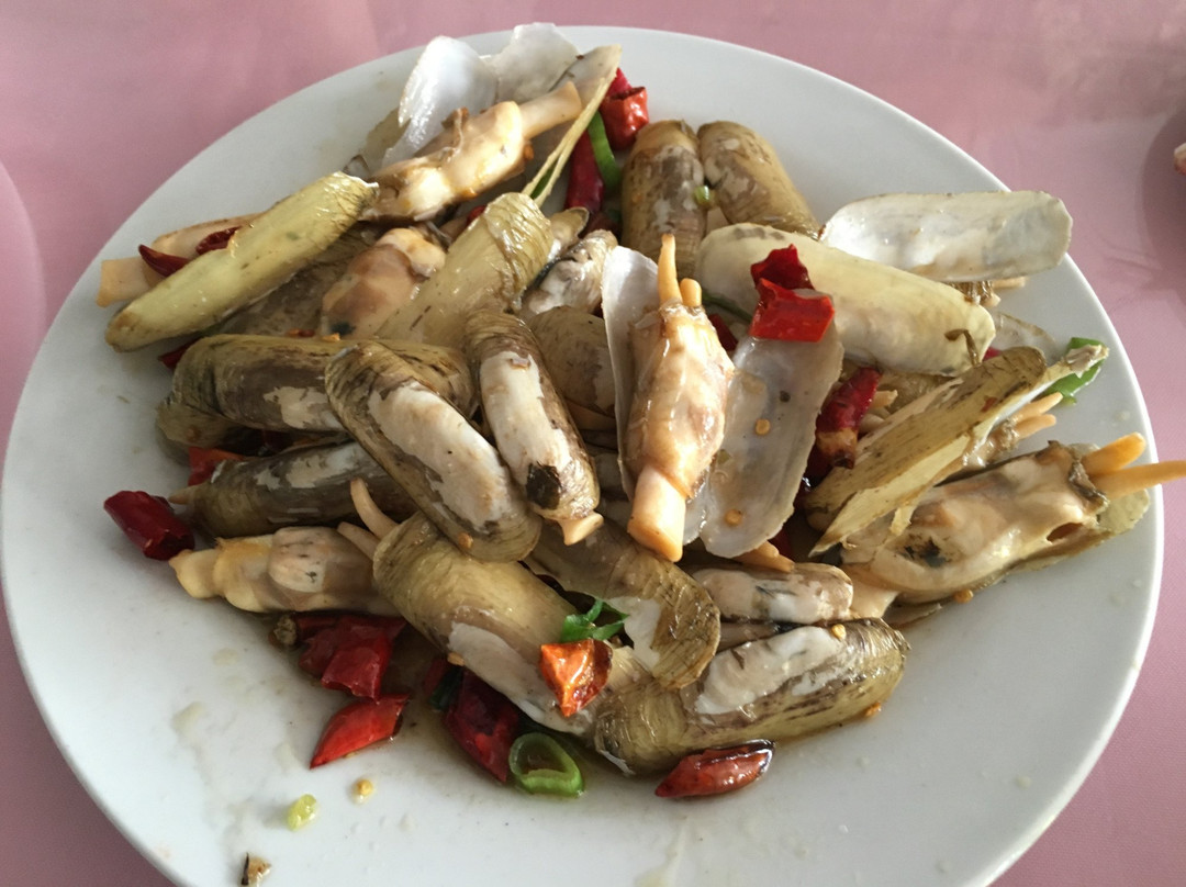 望海海鲜大排档