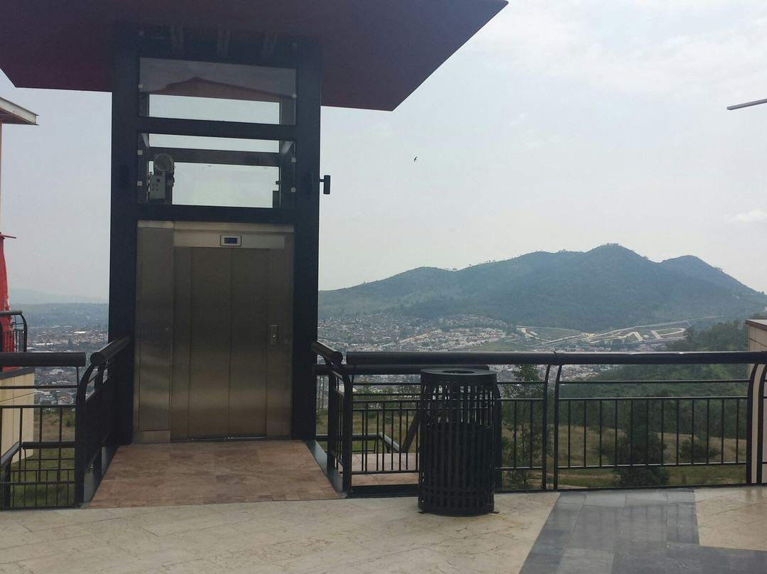 Paseo Altozano景点图片