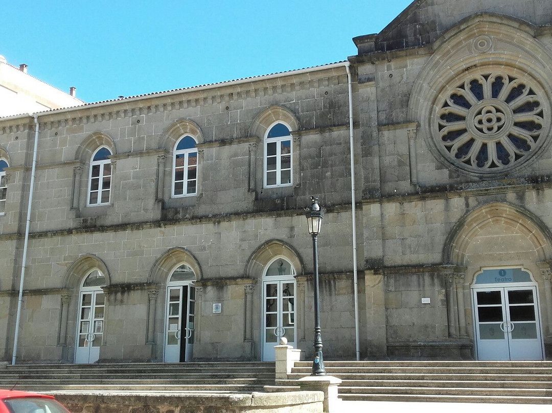 Biblioteca Publica Municipal de Tui景点图片