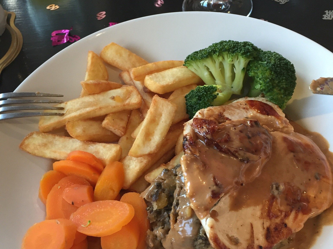 Lossiemouth酒店住宿-Golf View Hotel and Macintosh Restaurant