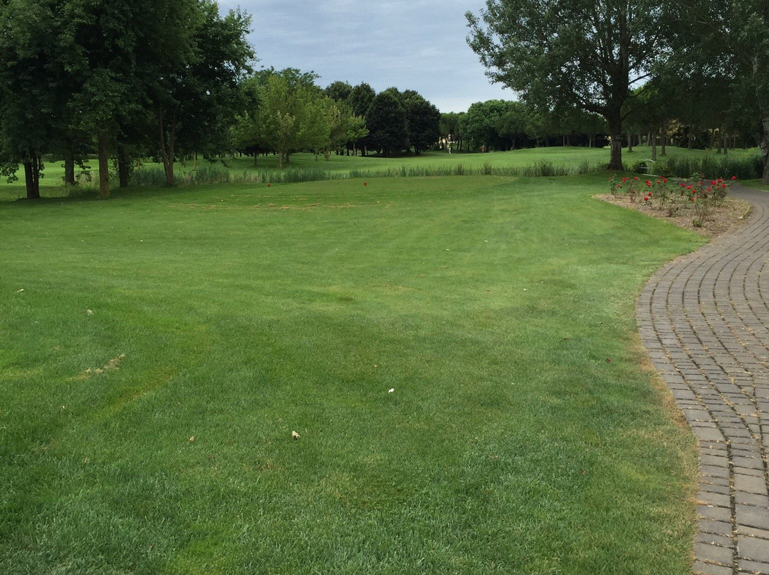 Golf Club Lignano-利尼亚诺萨比亚多罗必去景点