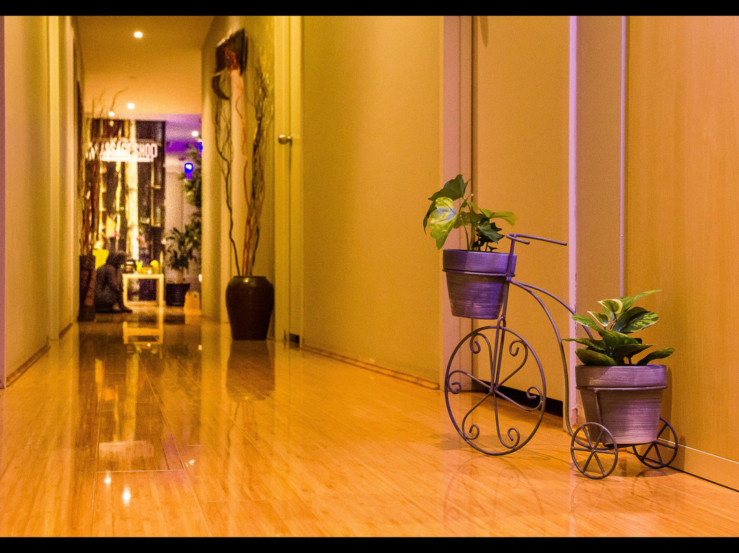 The Massage Shop Downtown-恩莫尔必去景点