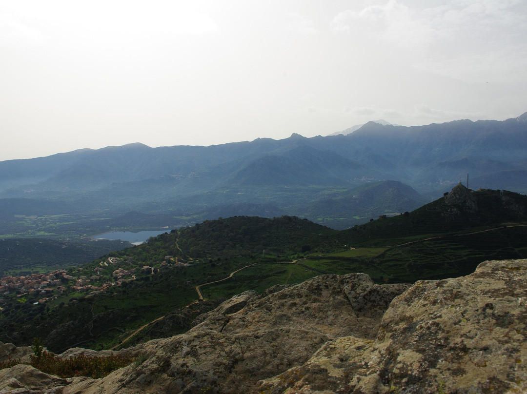 Mont Sant Angelo-Corbara必去景点
