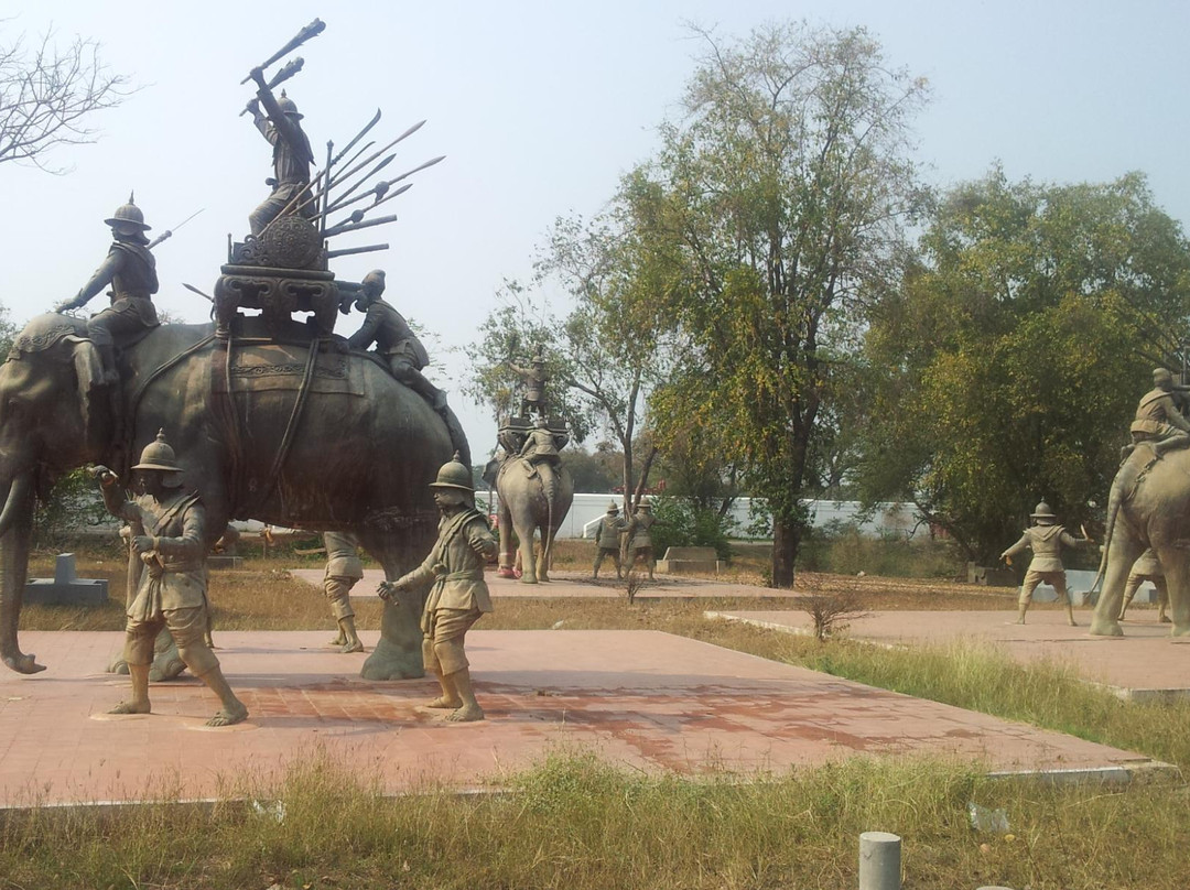 War Elephants Monument-大城必去景点
